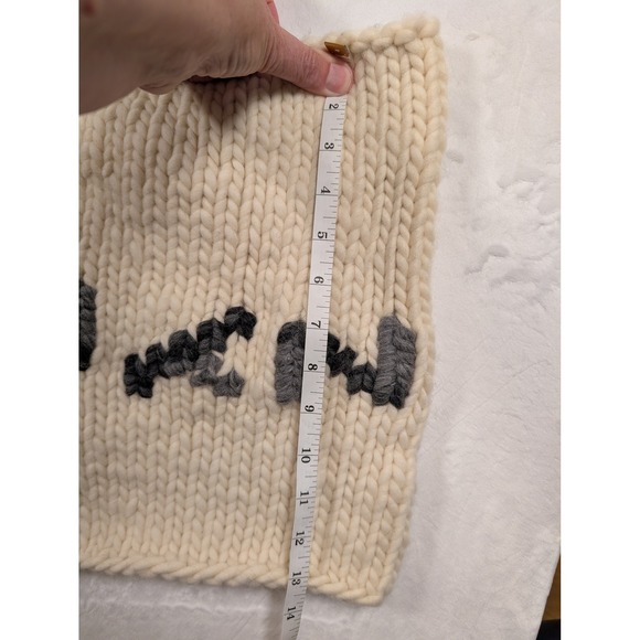 100% Wool and the Gang Chunky Knit Cowl Neck Circle Scarf Cream Grey Handmade - Picture 7 of 7